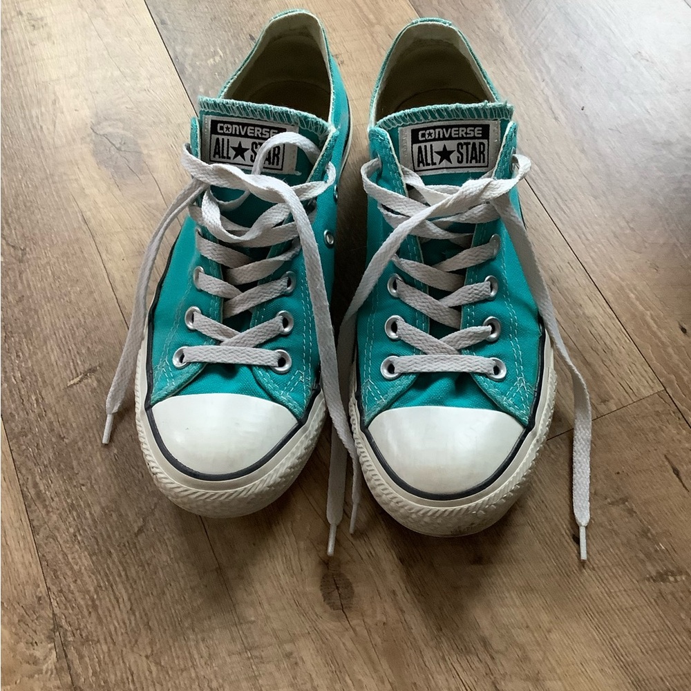 Converse Teal Sneakers Women’s 8 Men’s 6